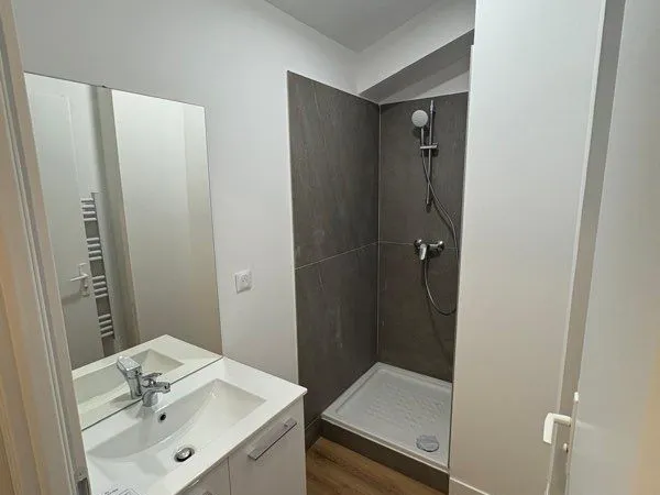 Loue appartement 