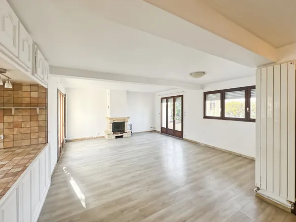 Maison 7 pièces 140 m² 