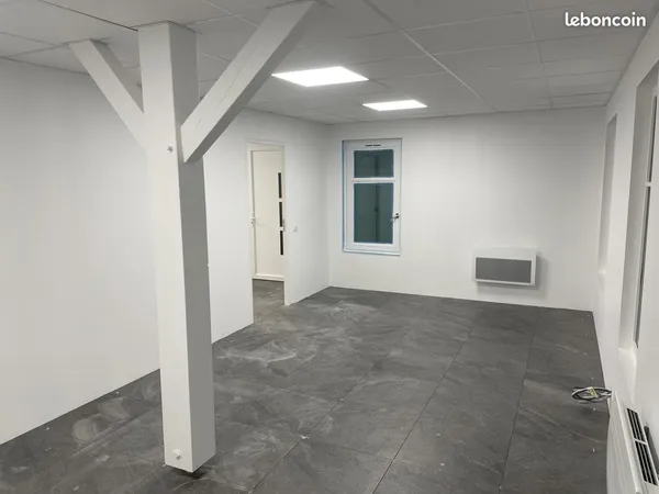 Location Bureau - Locale commerciale 70 m2 