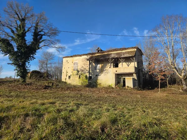 MAISON A RENOVER 