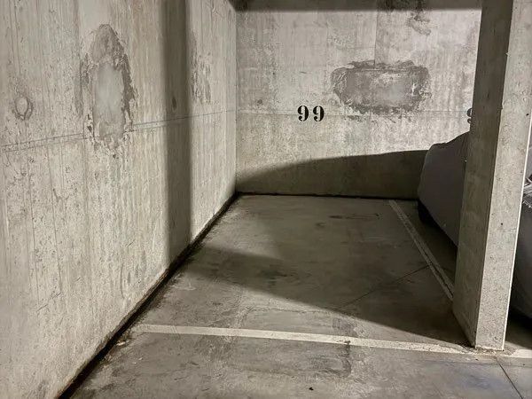 Parking sous terrain 