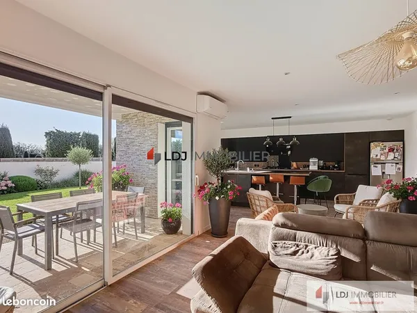 Villa 5 pièces 132 m² 