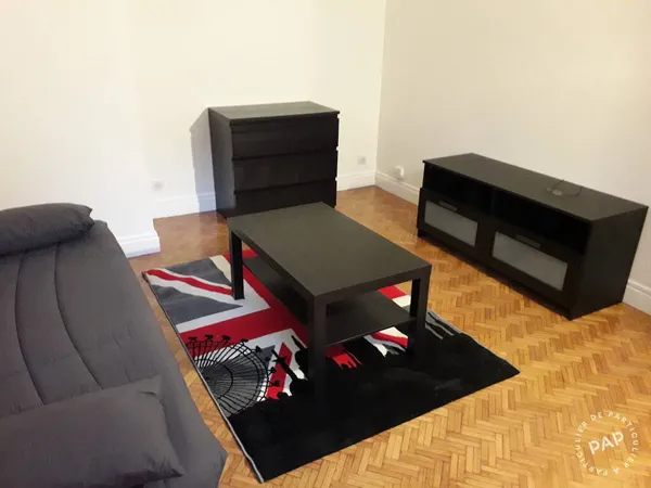 Studio 1 pièce 27 m² 