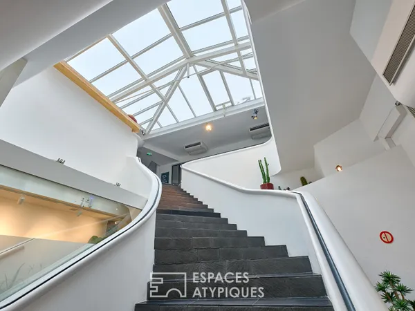 Bureaux de caractère avec fort rendement locatif - Quartier Ternes 