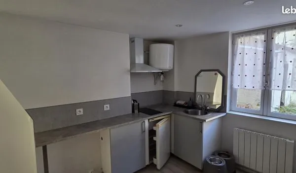 Studio 1 pièce 18 m² 