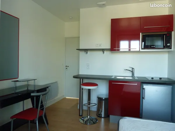 Chambre Studio Meublée 