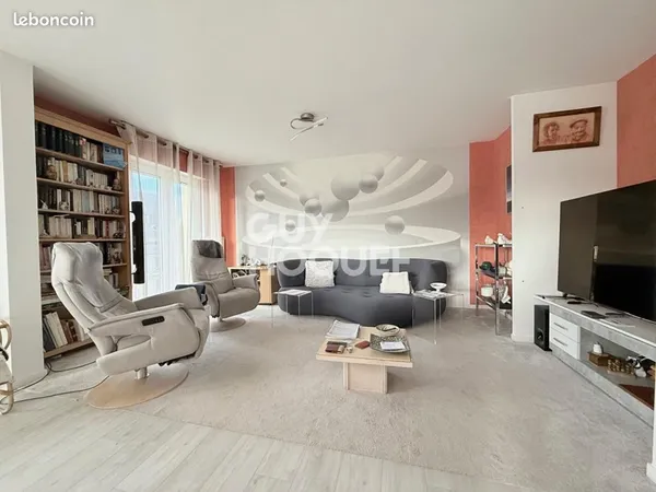 Appartement 5 pièces 100 m² 