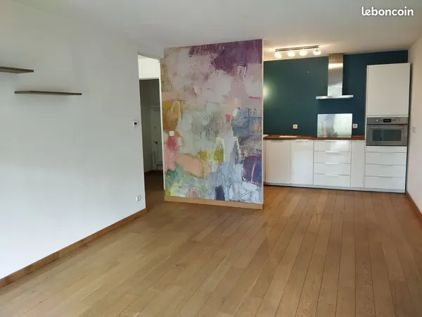 À louer - Appartement T2 de 43 m² avec grande terrasse et parking 