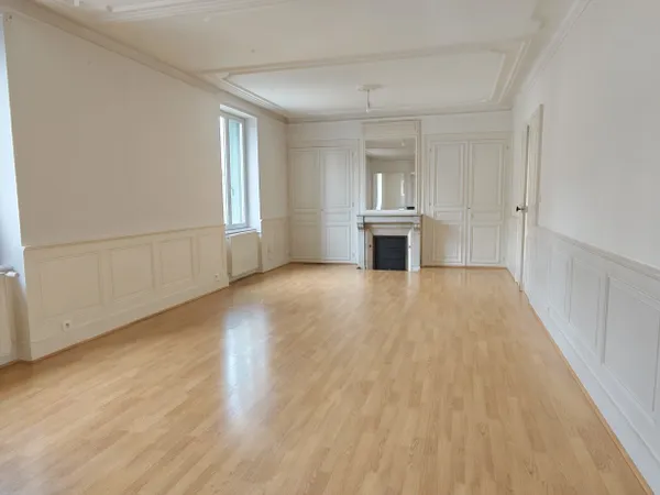 Appartement 4 pièces 135 m² 
