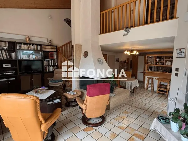 Maison 5 pièces 110 m² 