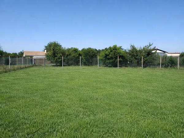 Terrain Cerons 680 m2 