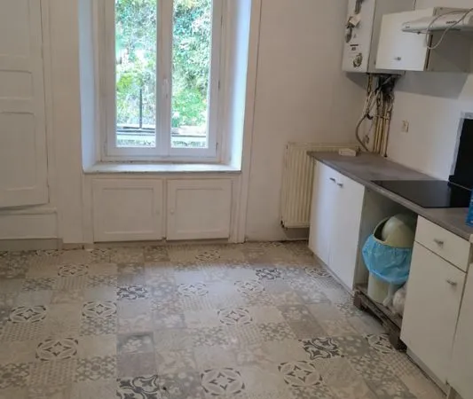 Maison a louer 550 sans les charges 
