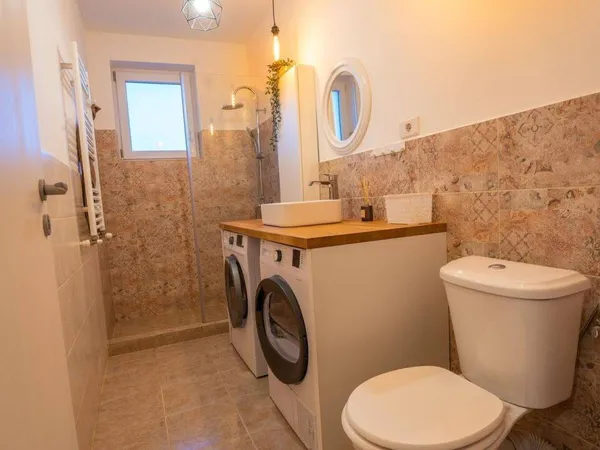 Studio 1 pièce 33 m² 