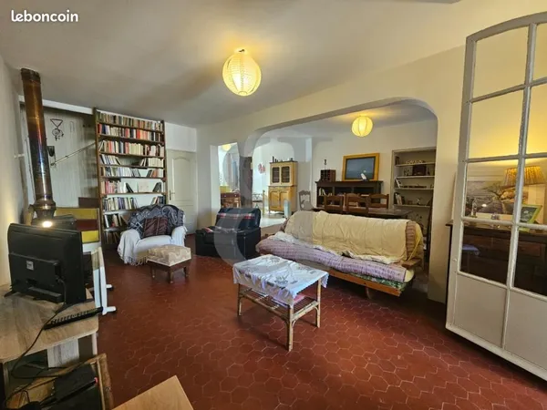 Maison 8 pièces 200 m² 