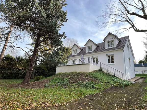 Maison 5 pièces 158 m² 