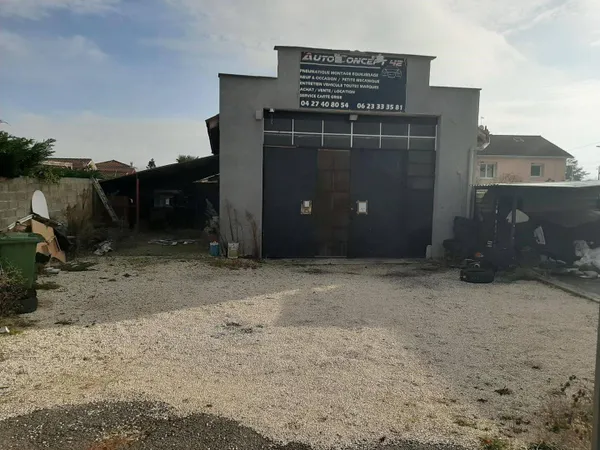 Local commercial 80 m² 