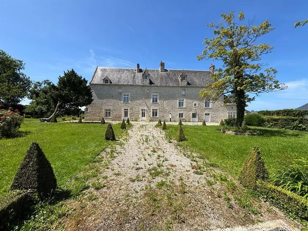 Maison 7 pièces 514 m² 