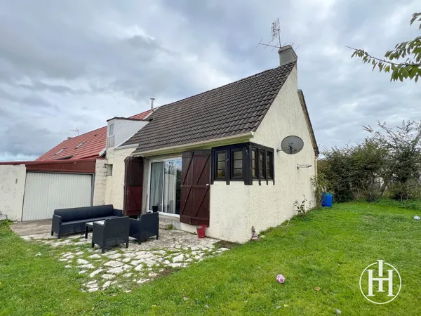 Maison de campagne à Arcomps 