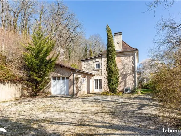 Maison 7 pièces 149 m² 
