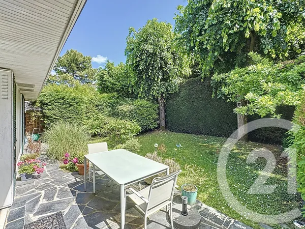 Maison 6 pièces 122 m² 