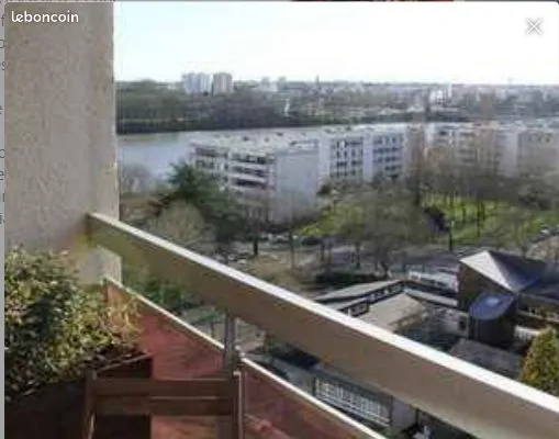 Appartement T3 87m2 avec terrasses, vue dégagée 