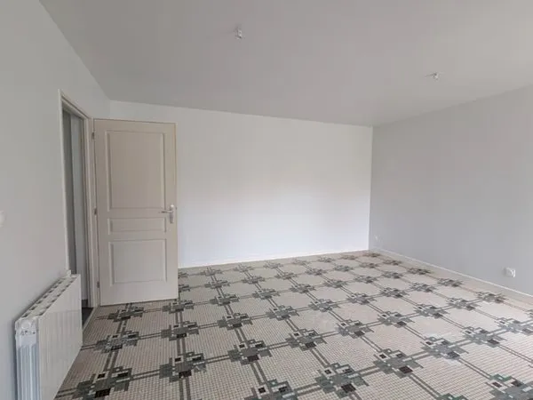 Appartement T4, centre Bourg 