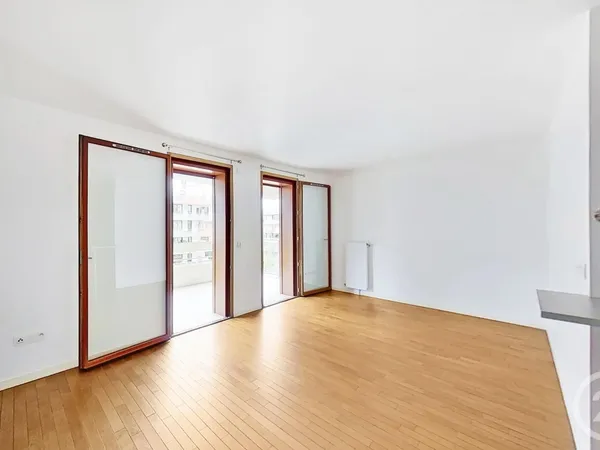 Appartement 1 pièce 33 m² 