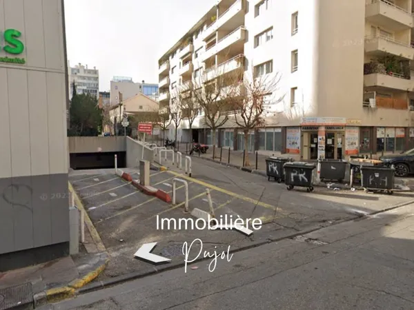 Parking 15 m² 
