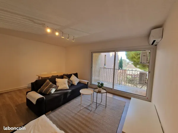 Magnifique T3 72 m² LATTES entièrement rénové et meublé 