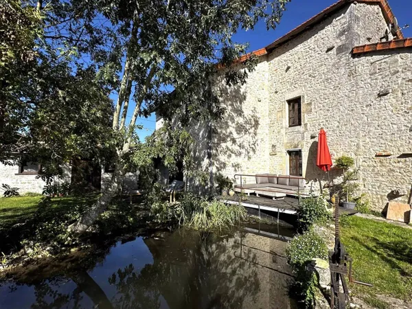 Maison 5 pièces 161 m² 