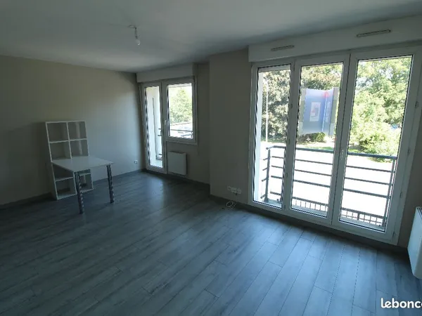Appartement 1 pièce 27 m² 