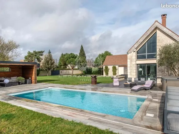 Maison 9 pièces 45 m² 