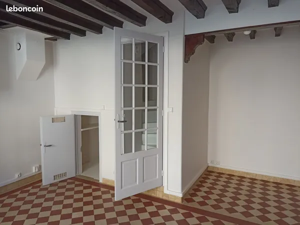 Location maison 62 m² Chézy-Sur-Marne (02570) 
