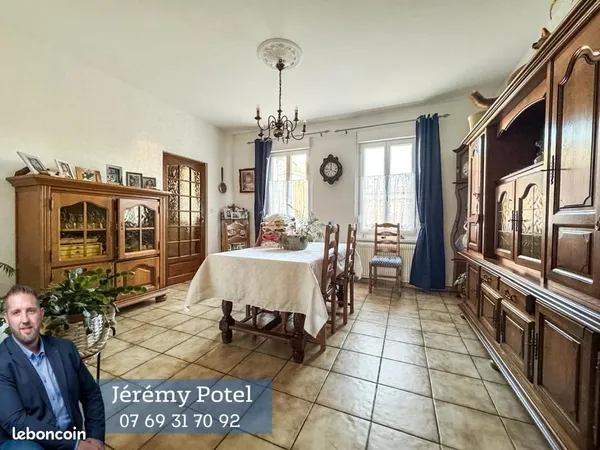 Maison 8 pièces 157 m² 