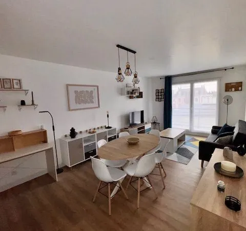 Appartement PREMIUM rénové à neuf - Hyper-centre à pied - Balcon plein sud 