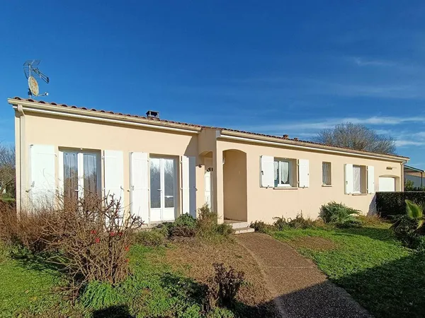 Maison de plain-pied 5 pièces 92 m² 