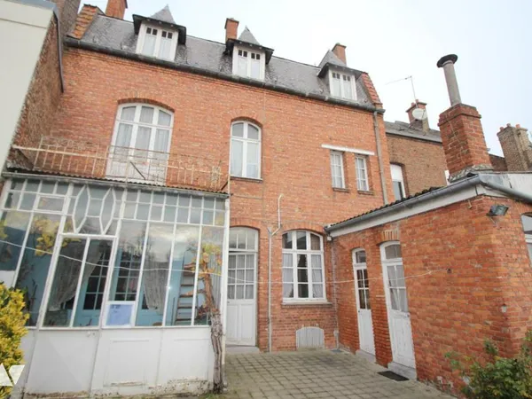 Maison 12 pièces 172 m² 