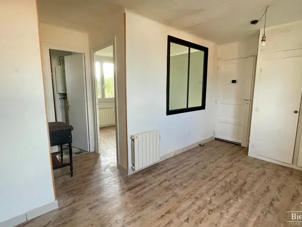 Appartement T2 31m² + caveau 