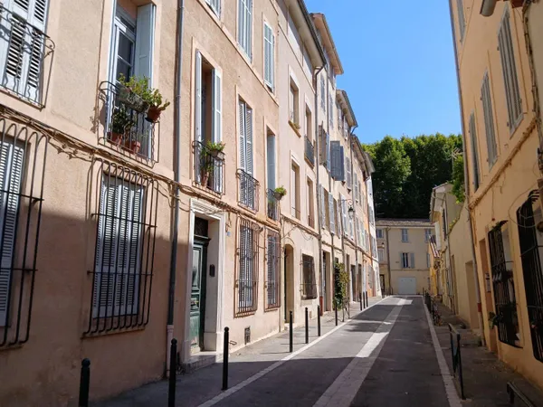 Studio 1 pièce 40 m² 