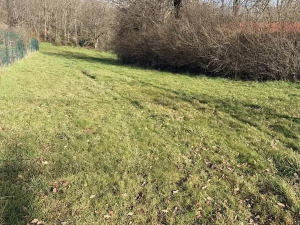 Terrain Vente Combronde  469m² 30000€