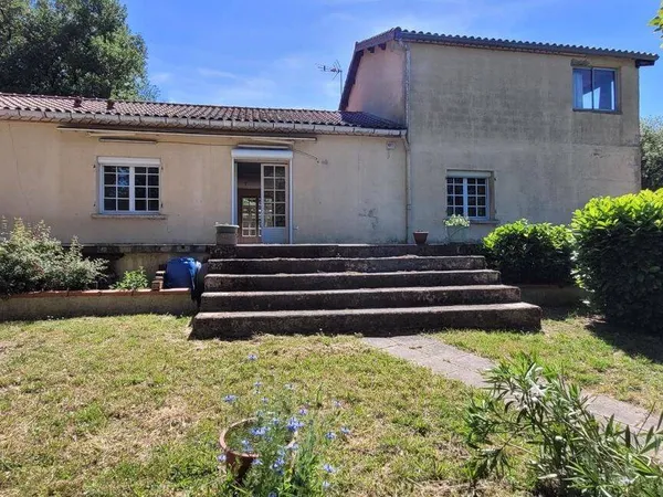 Maison 5 pièces 138 m² 