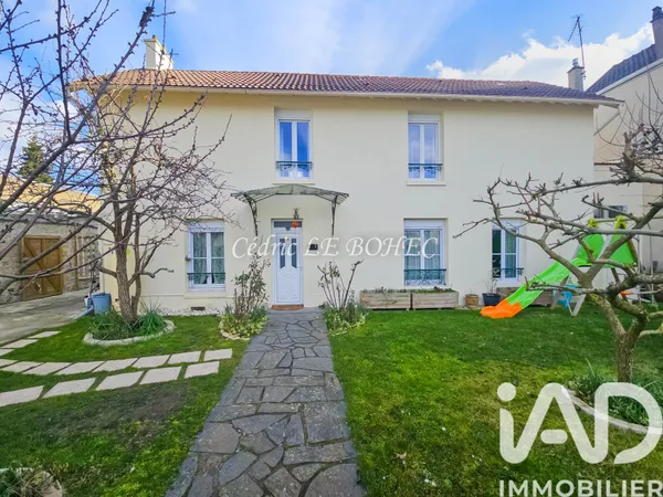 Maison 7 pièces 174 m² 
