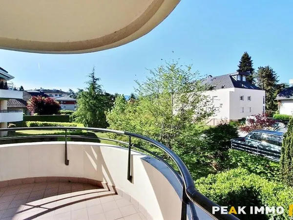 Appartement 3 pièces 80 m² 