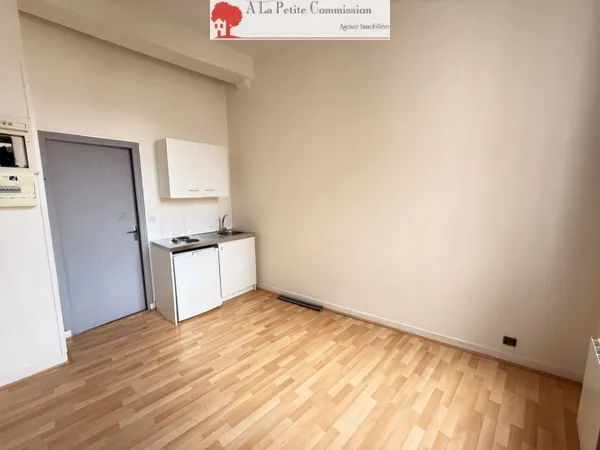 Appartement 1 pièce 13 m² 