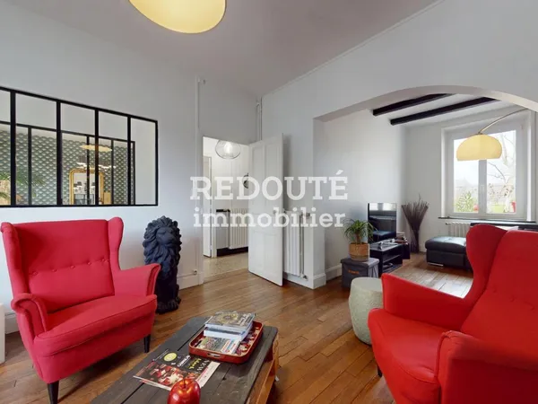 FISMES (51170) - Charmante maison de ville rénovée avec goût 