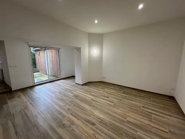 Maison 2 pièces 59 m² 