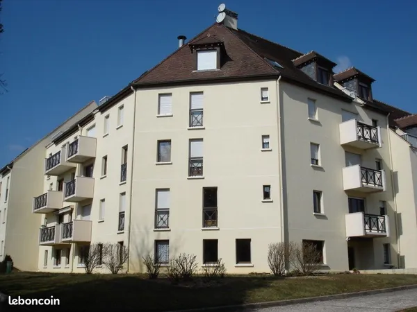 Appartement de 2 pièces dans bonne Résidence 