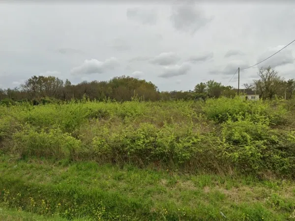 Terrain 310 m² 