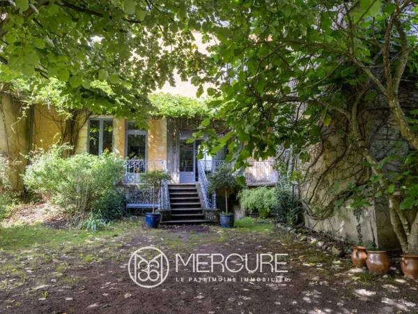 Maison de ville 7 pièces 230 m² 