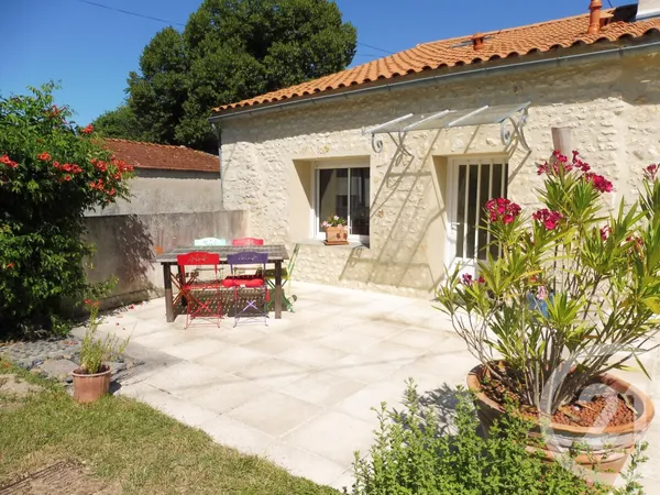Maison 2 pièces 65 m² 